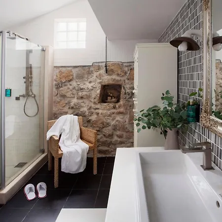 La Scuola Di Anna Babino Polje