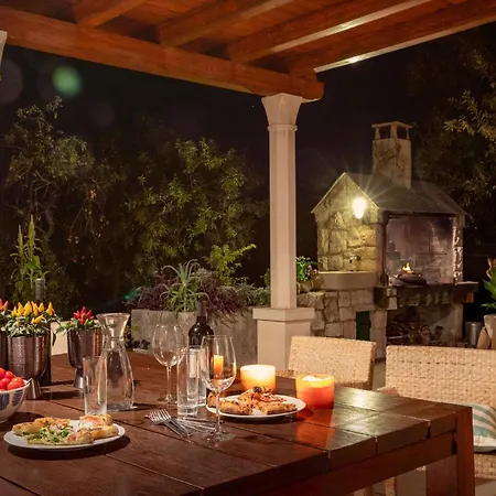 La Scuola Di Anna Babino Polje