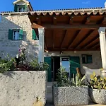 別荘 La Scuola Di Anna Babino Polje